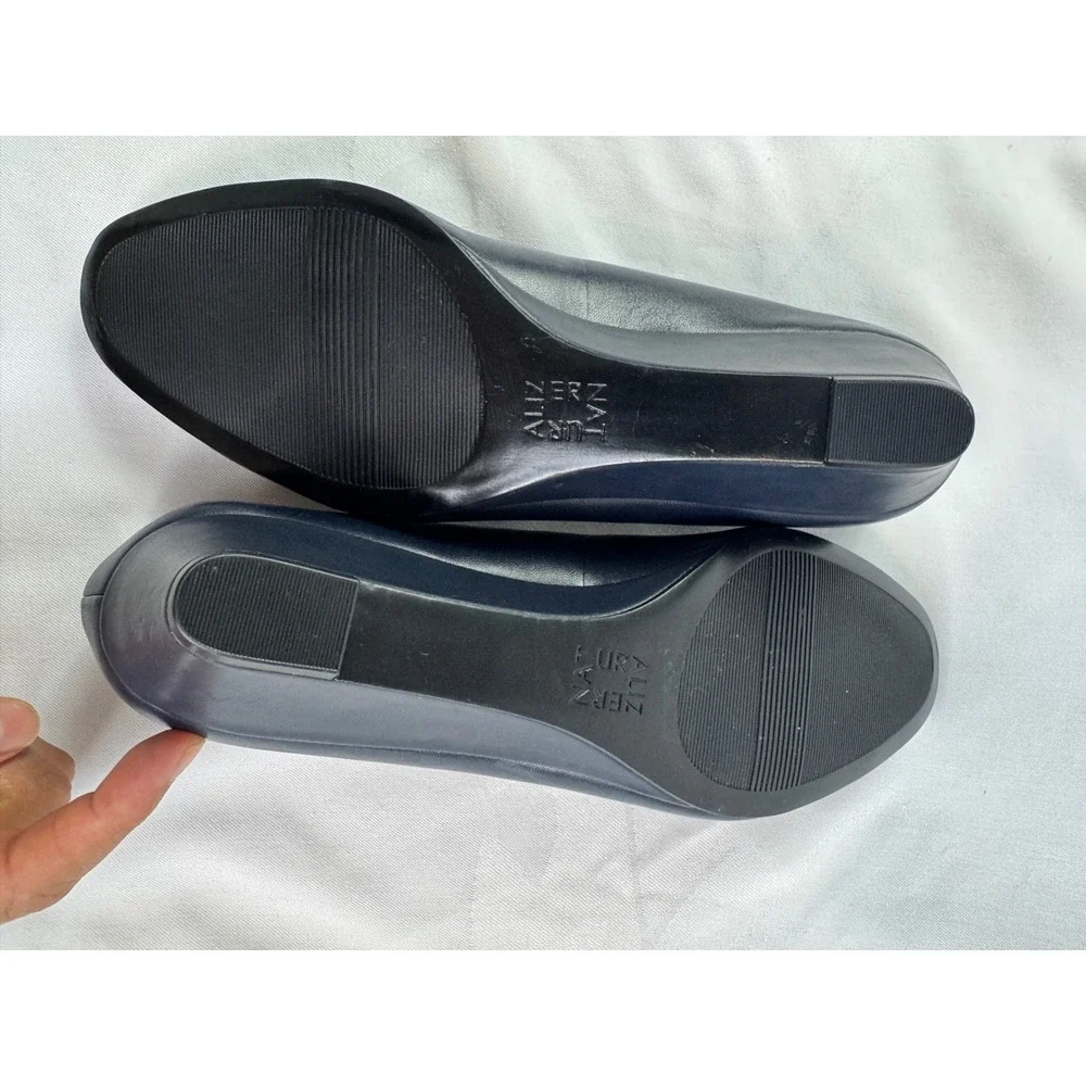 Naturalizer Pilar Navy Blue Leather Wedge Pumps Round Toe Shoes Womens 9W